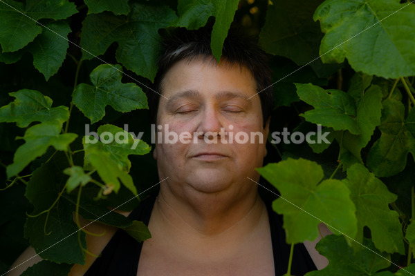 Health at Every Size Stock Photo: Diabetic Woman and Grapevine - It's time you were seen ⟡ Body Liberation Photos
